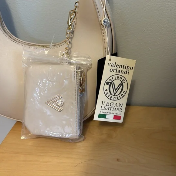 Valentino orlandi Cream Studded Women's Bag. Vegan Leather - Picture 4 of 7